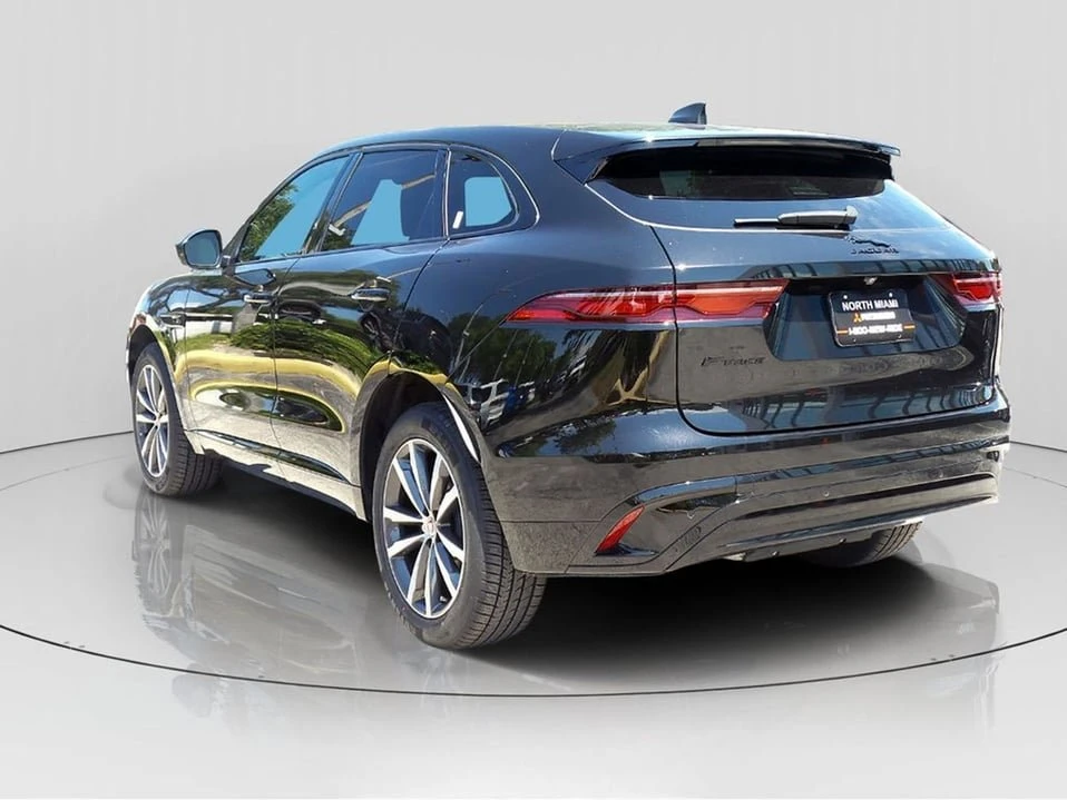 2023 Jaguar F-Pace - Image 3 of 20