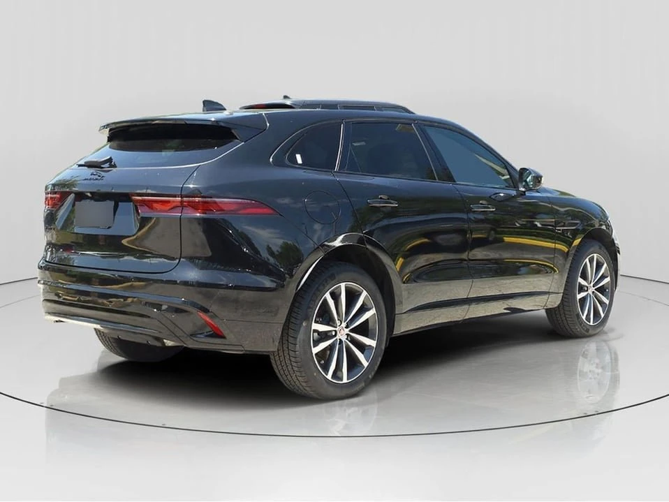 2023 Jaguar F-Pace - Image 5 of 20