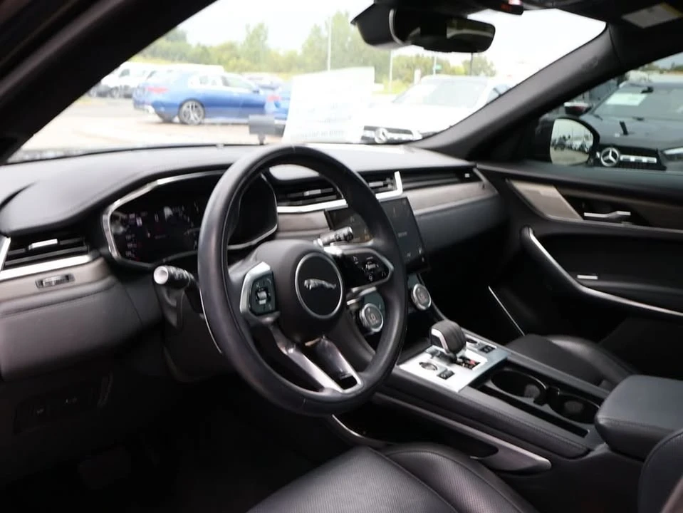 2023 Jaguar F-Pace - Image 15 of 20