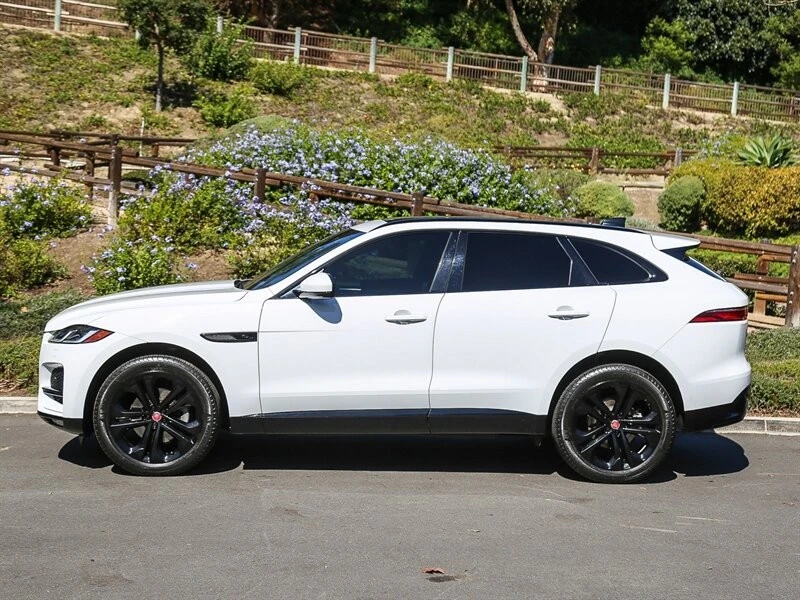 2023 Jaguar F-Pace - Image 3 of 21