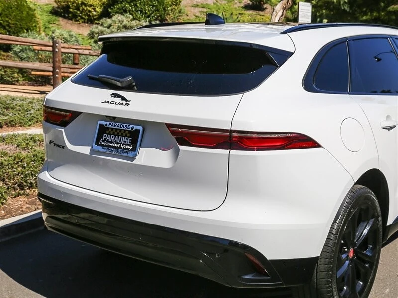 2023 Jaguar F-Pace - Image 13 of 21