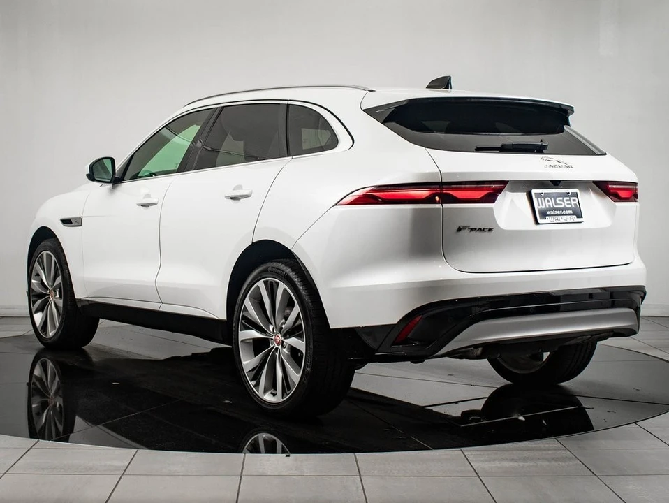 2023 Jaguar F-Pace - Image 6 of 21