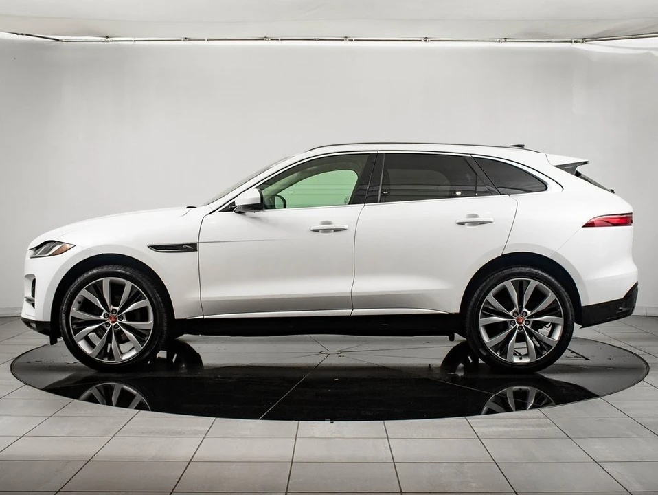 2023 Jaguar F-Pace - Image 5 of 21