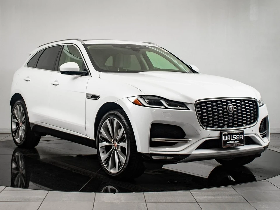 2023 Jaguar F-Pace - Image 12 of 21