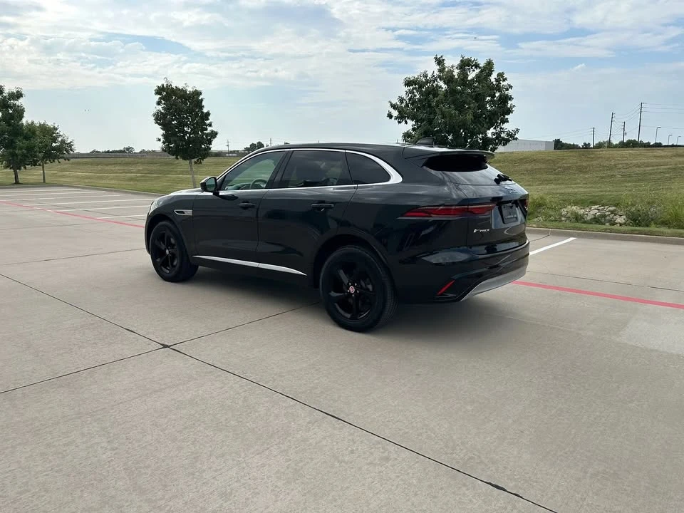 2023 Jaguar F-Pace - Image 6 of 20