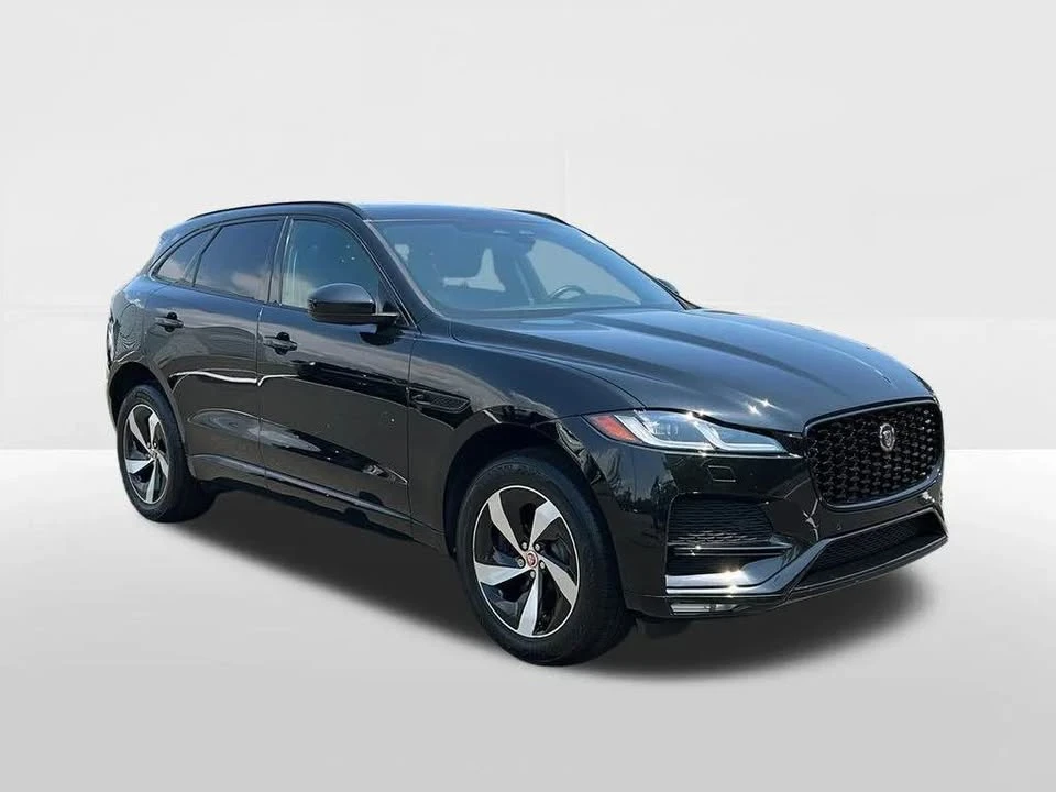 2023 Jaguar F-Pace - Image 2 of 17