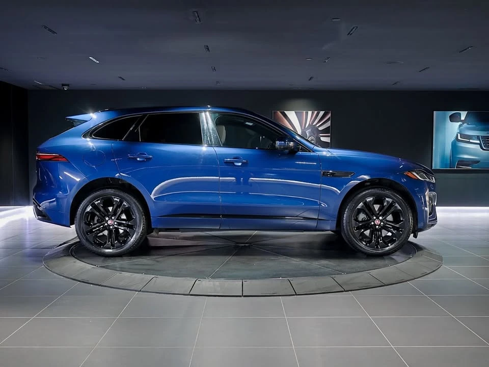 2023 Jaguar F-Pace - Image 4 of 20