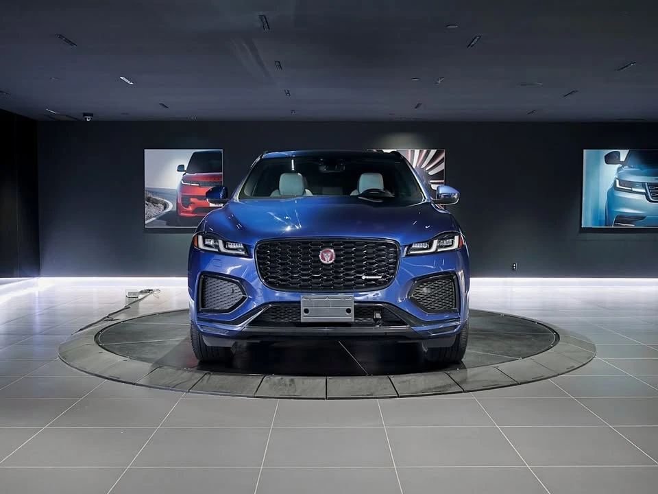 2023 Jaguar F-Pace - Image 2 of 20