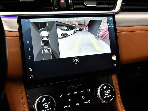 2023 Jaguar F-Pace - Image 13 of 15
