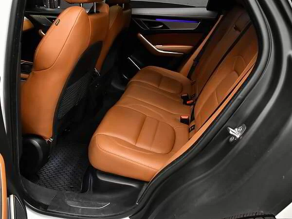 2023 Jaguar F-Pace - Image 15 of 15