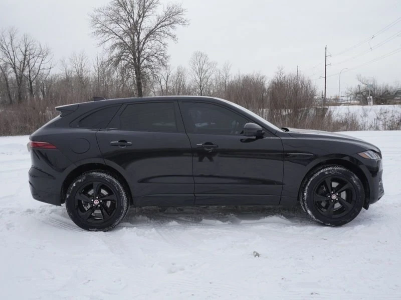 2023 Jaguar F-Pace - Image 8 of 20