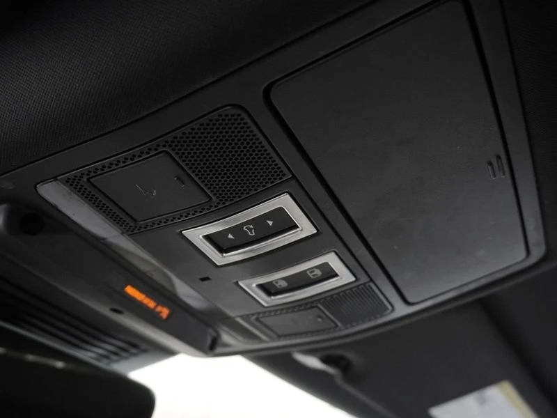 2023 Jaguar F-Pace - Image 19 of 20