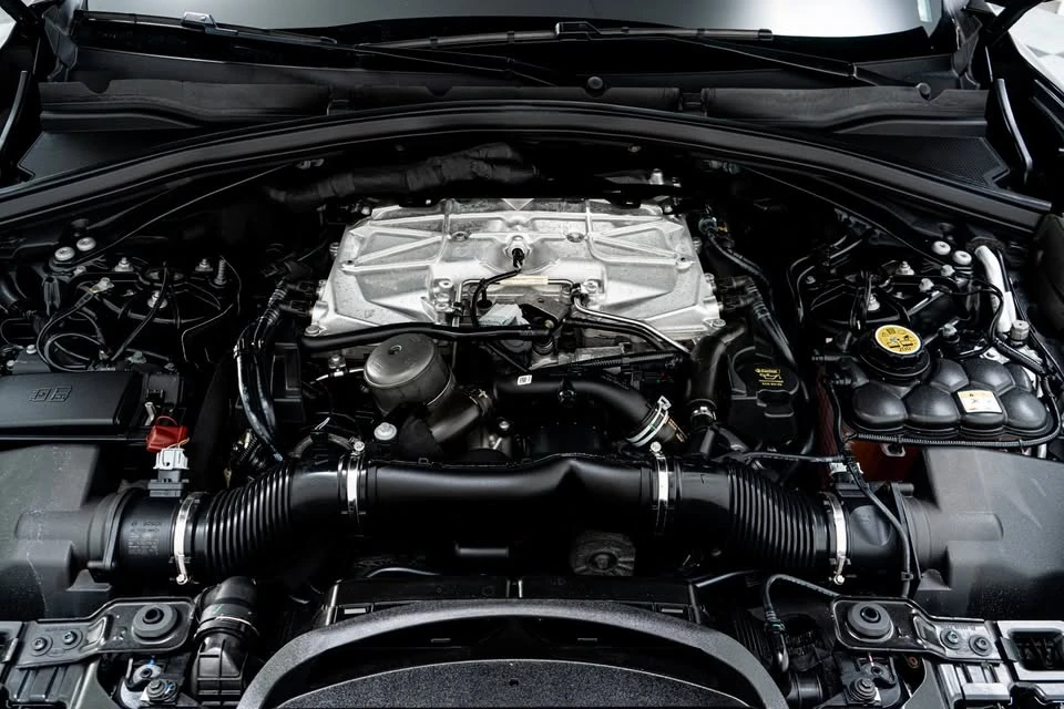 2023 Jaguar F-Pace SVR - Image 8 of 15