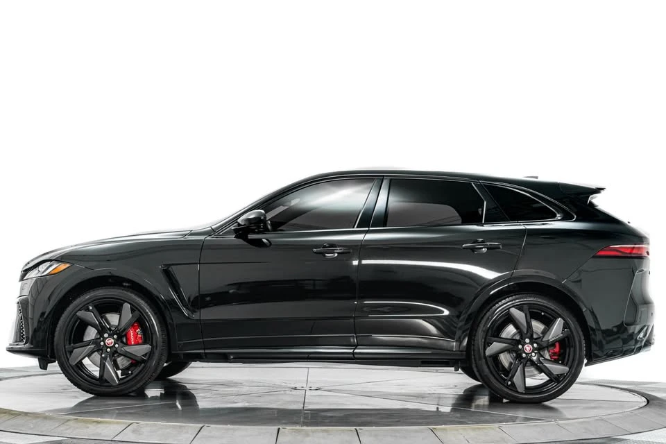 2023 Jaguar F-Pace SVR - Image 5 of 15