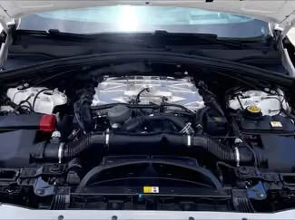 2023 Jaguar F-Pace SVR - Image 9 of 16
