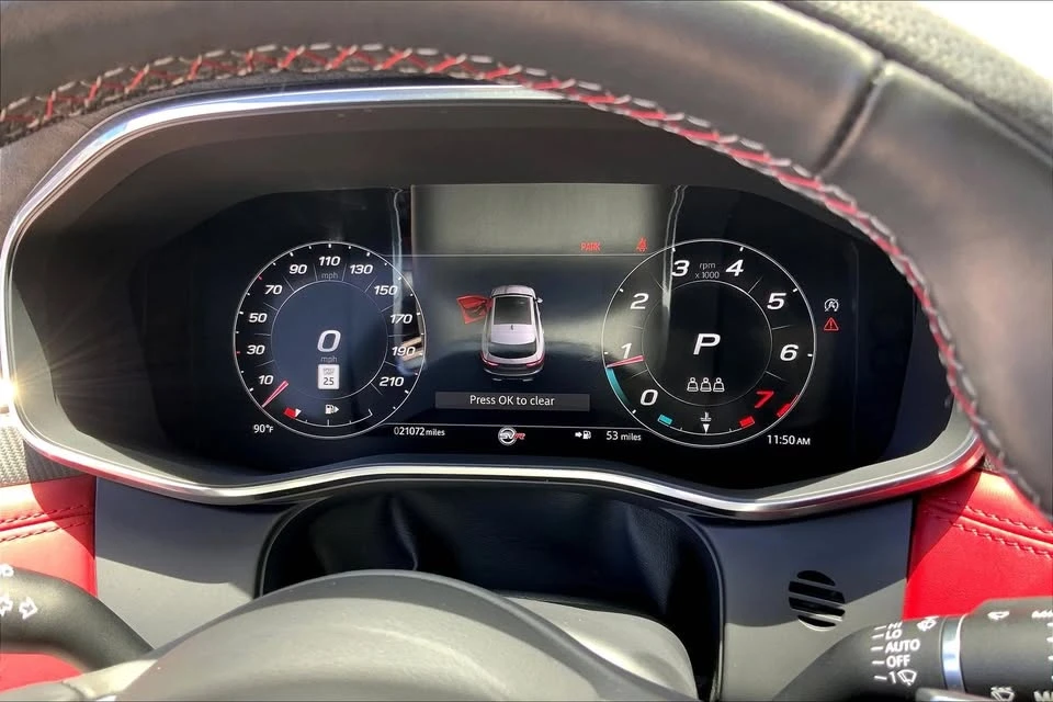 2023 Jaguar F-Pace SVR - Image 17 of 20