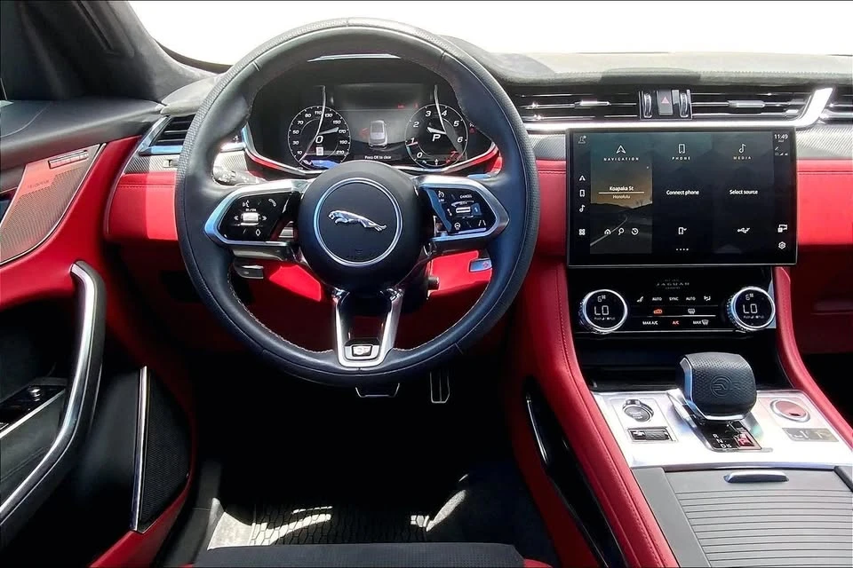 2023 Jaguar F-Pace SVR - Image 14 of 20