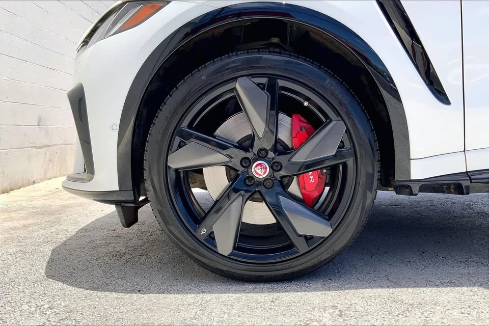 2023 Jaguar F-Pace SVR - Image 8 of 20