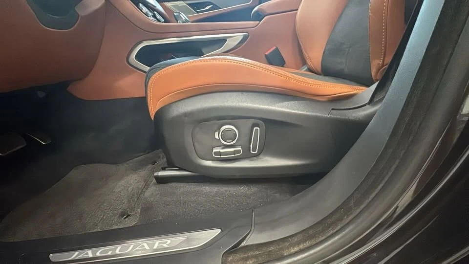 2023 Jaguar F-Pace SVR - Image 8 of 20