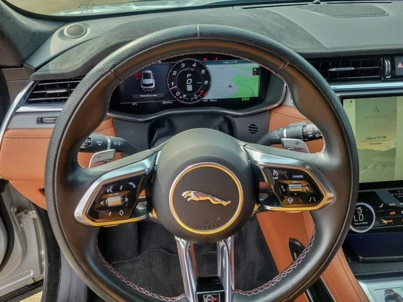 2023 Jaguar F-Pace SVR - Image 10 of 20