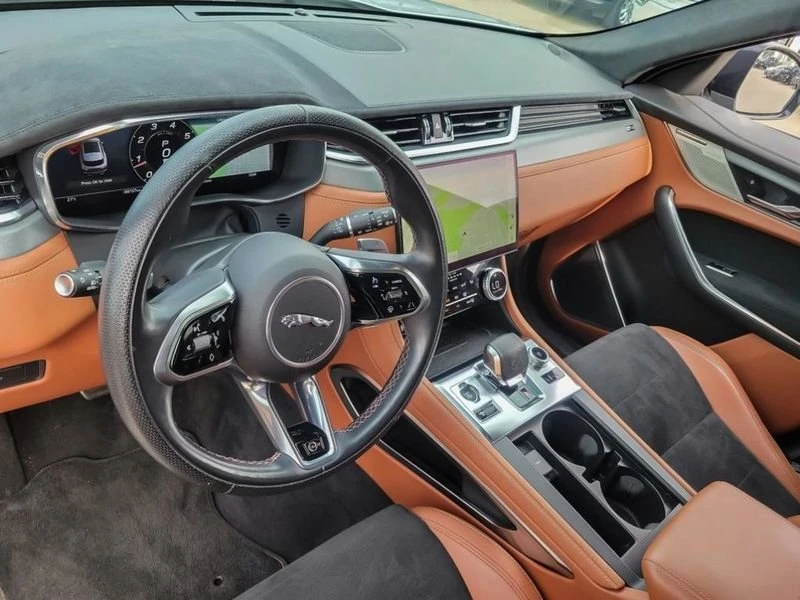 2023 Jaguar F-Pace SVR - Image 9 of 20
