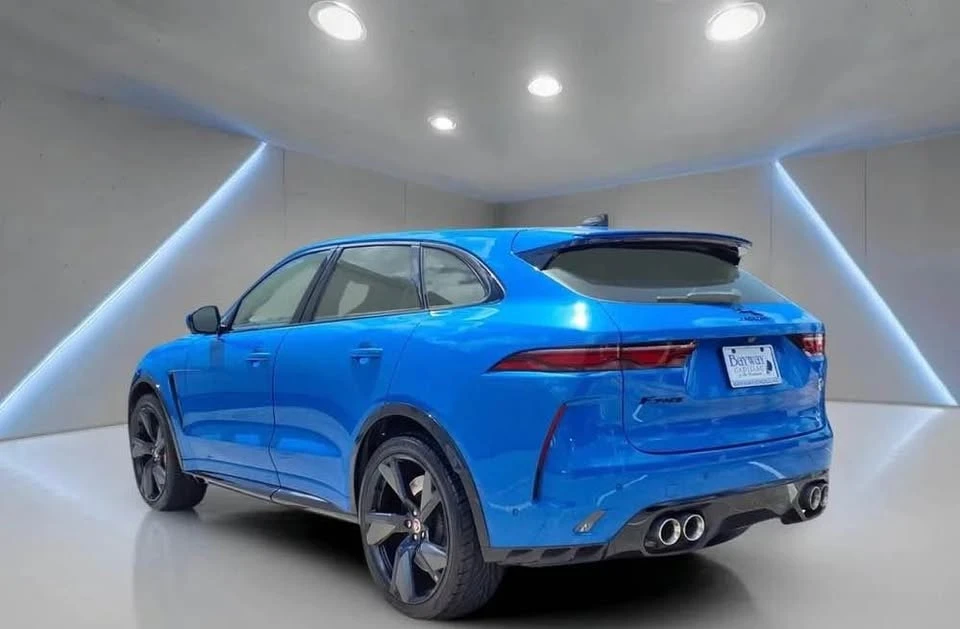2023 Jaguar F-Pace SVR - Image 4 of 9