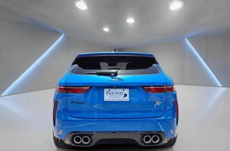 2023 Jaguar F-Pace SVR - Image 3 of 9
