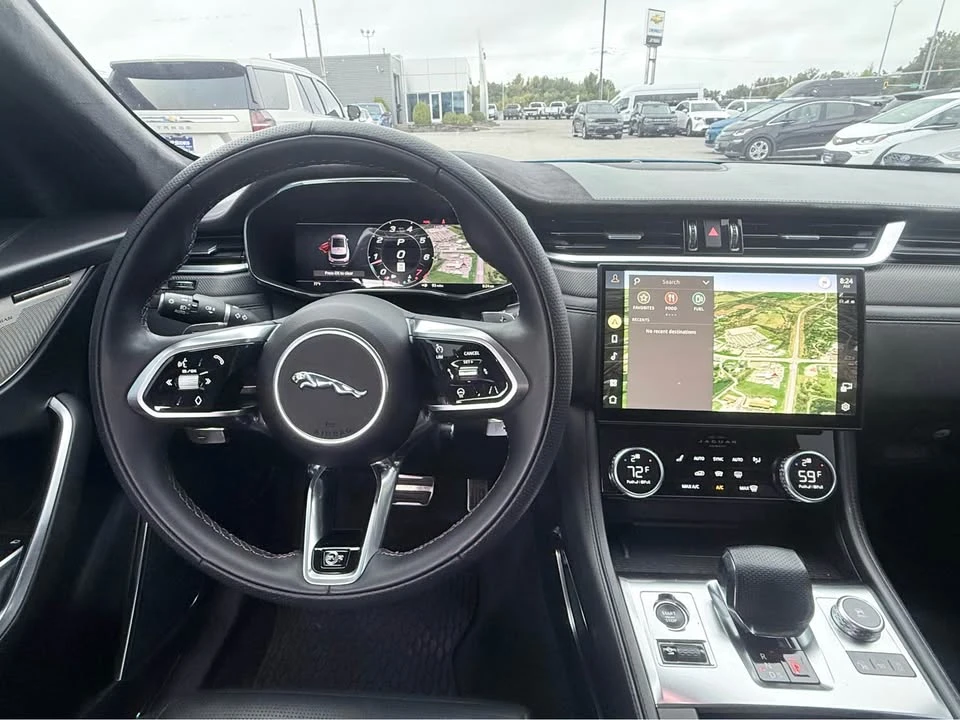 2023 Jaguar F-Pace SVR - Image 11 of 16