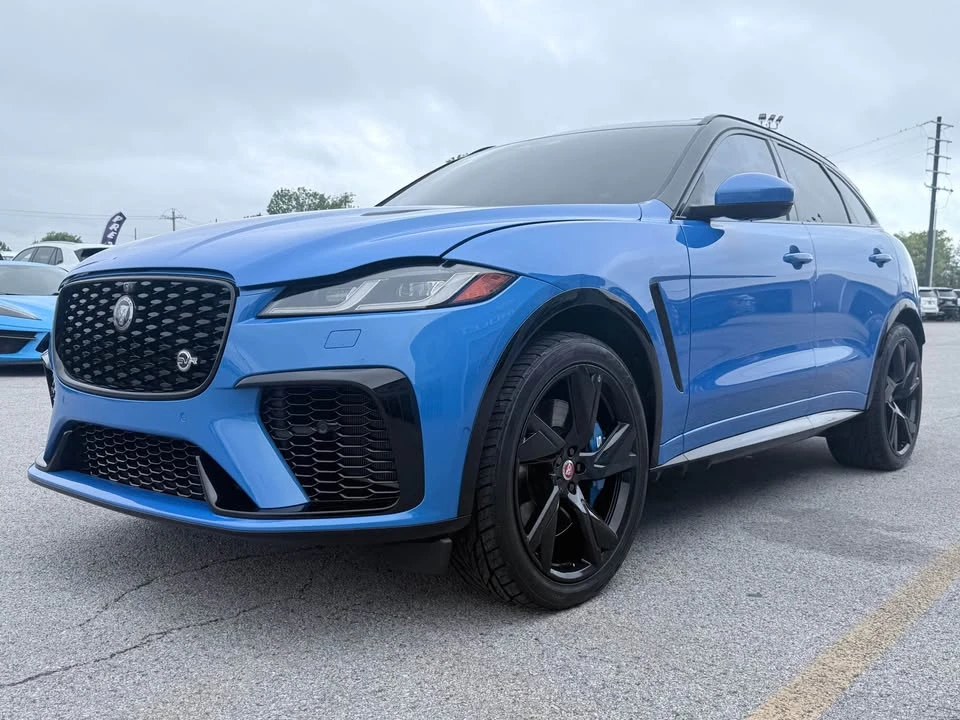 2023 Jaguar F-Pace SVR - Image 2 of 16