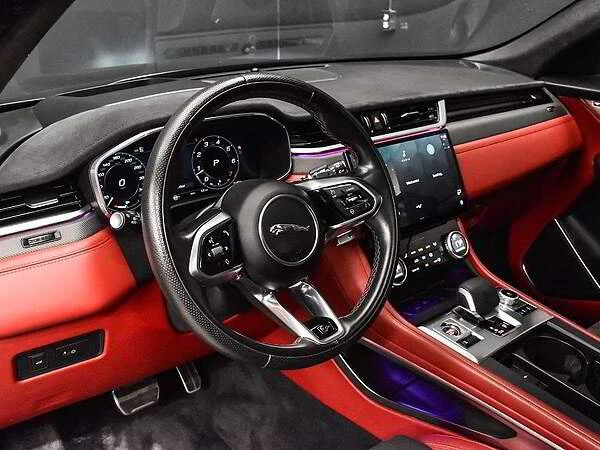 2023 Jaguar F-Pace SVR - Image 7 of 14