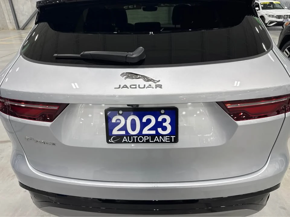 2023 Jaguar F-Pace - Image 12 of 12