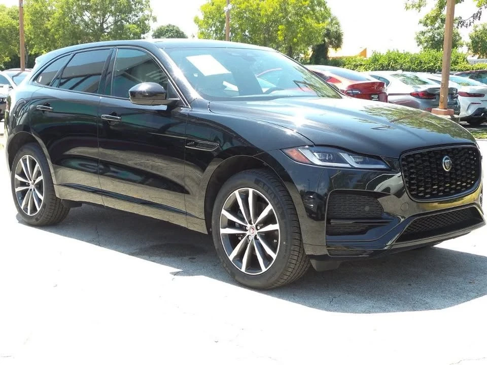2023 Jaguar F-Pace - Image 8 of 20