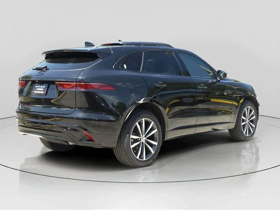 2023 Jaguar F-Pace - Image 6 of 20