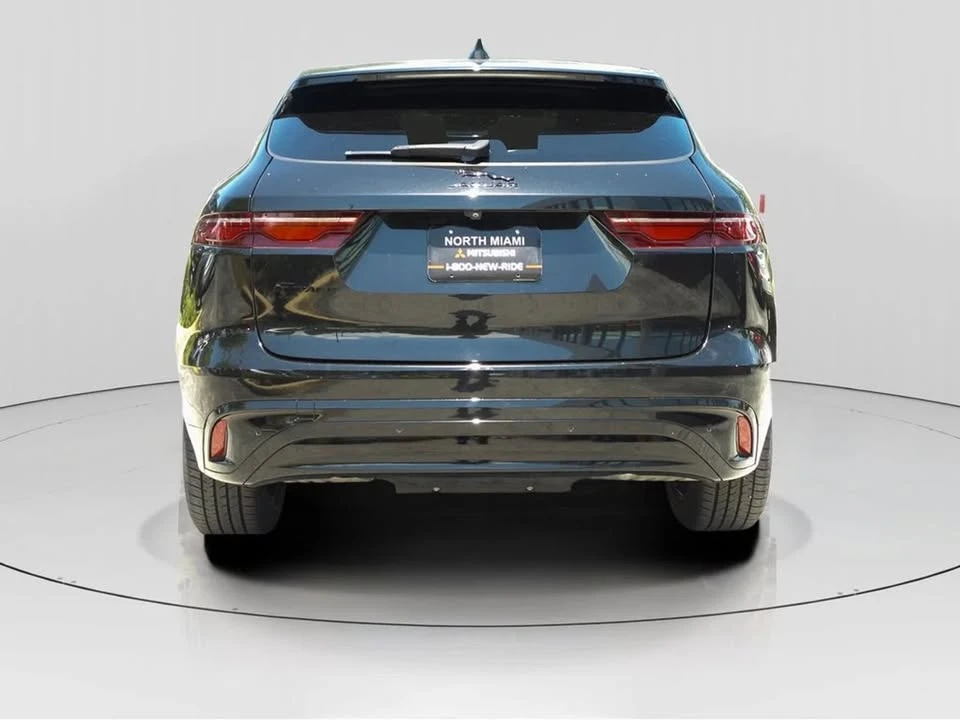 2023 Jaguar F-Pace - Image 5 of 20