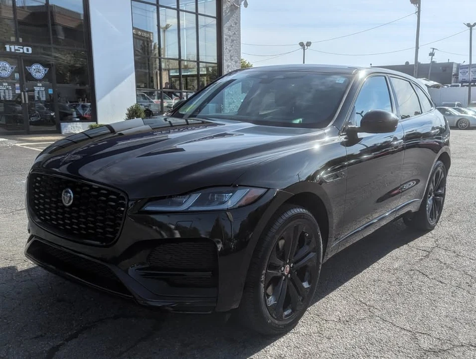 2023 Jaguar F-Pace - Image 4 of 16