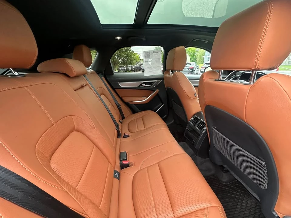 2023 Jaguar F-Pace - Image 14 of 20