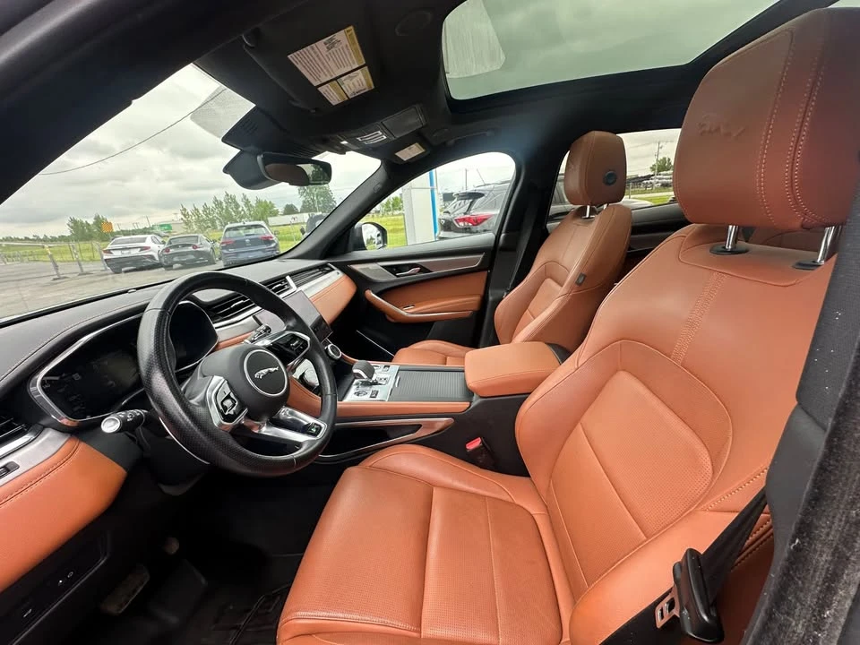 2023 Jaguar F-Pace - Image 19 of 20