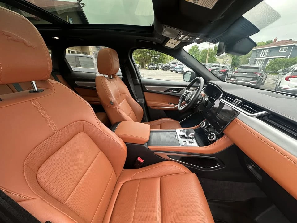 2023 Jaguar F-Pace - Image 12 of 20