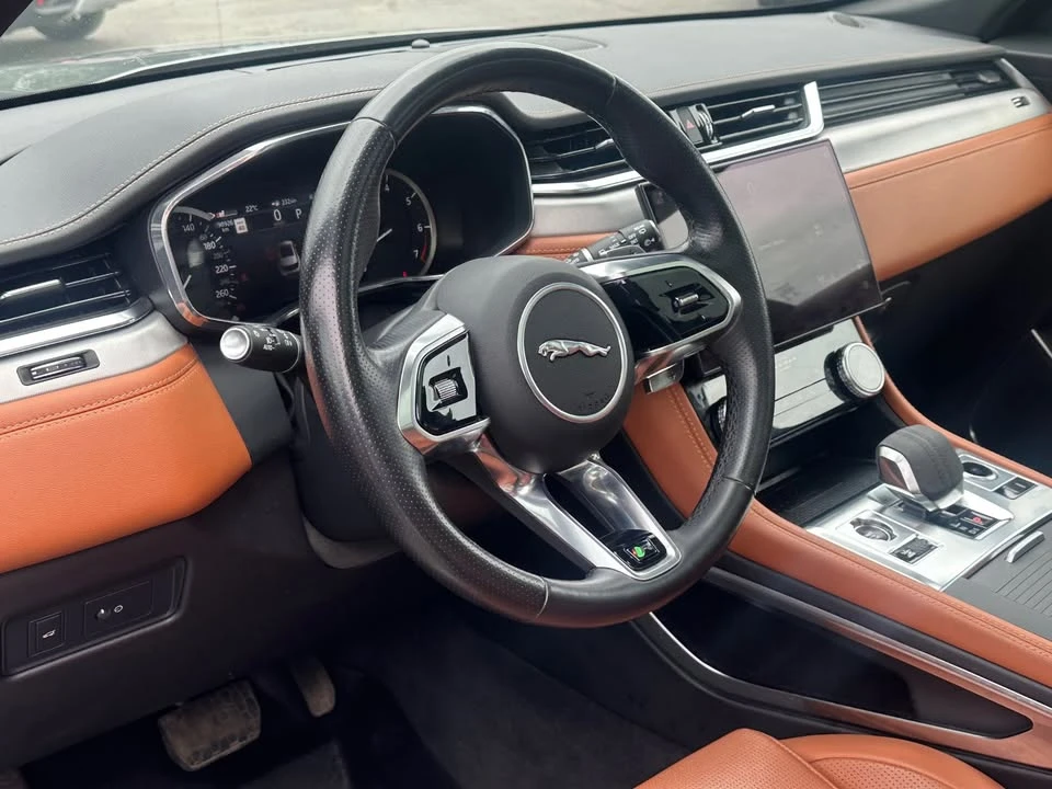 2023 Jaguar F-Pace - Image 20 of 20