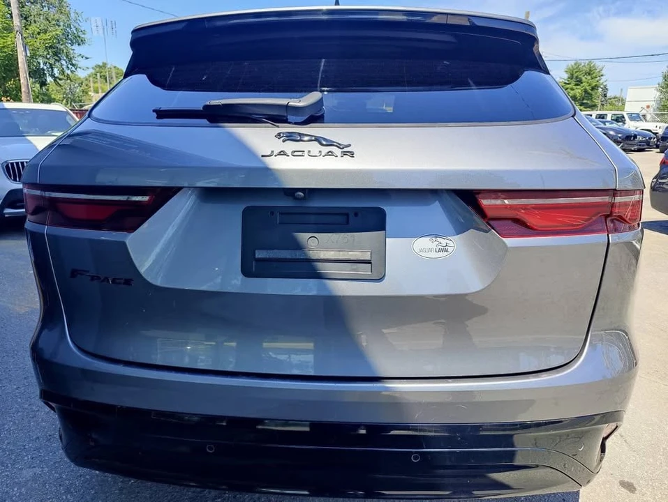 2023 Jaguar F-Pace - Image 5 of 19