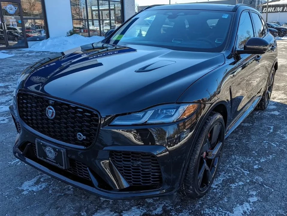 2023 Jaguar F-Pace SVR - Image 2 of 19
