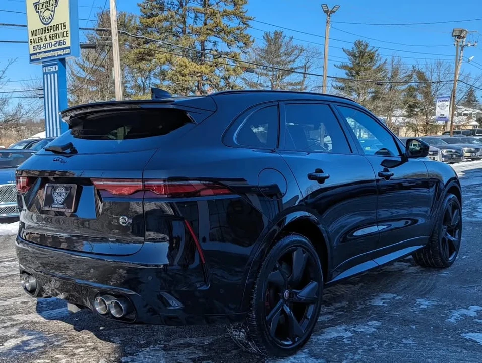 2023 Jaguar F-Pace SVR - Image 7 of 19