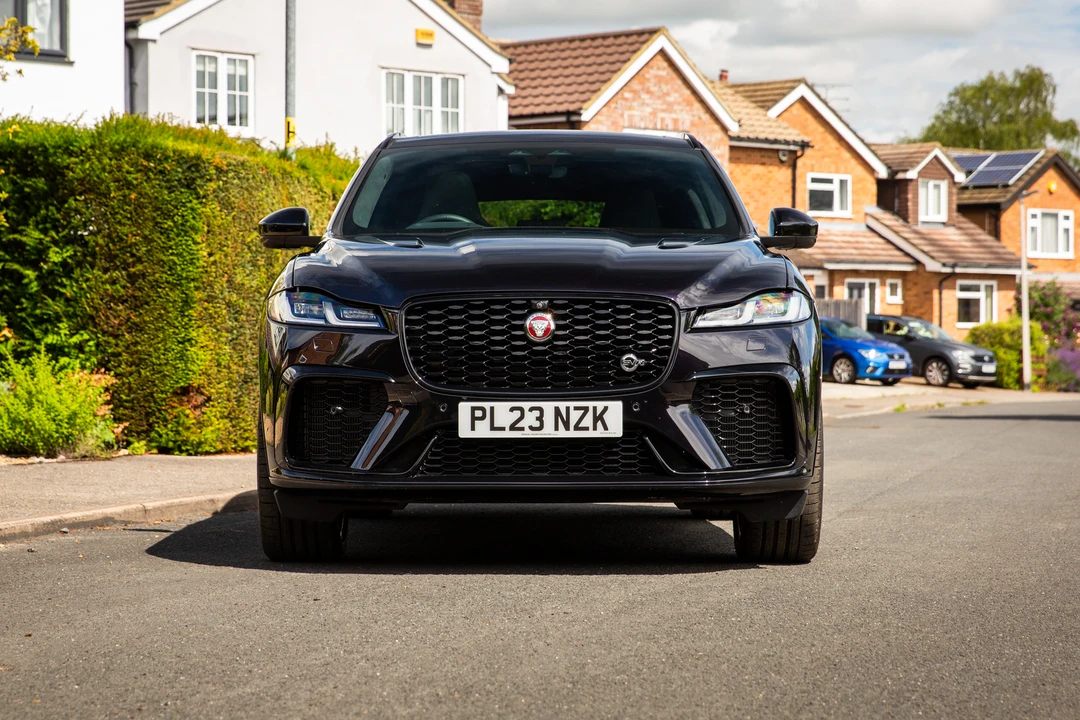 2023 Jaguar F-Pace SVR - Image 2 of 31