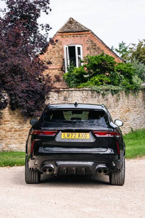 2023 Jaguar F-Pace SVR - Image 29 of 31