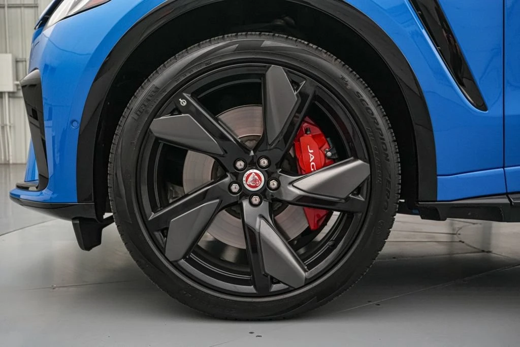 2023 Jaguar F-Pace SVR - Image 11 of 21