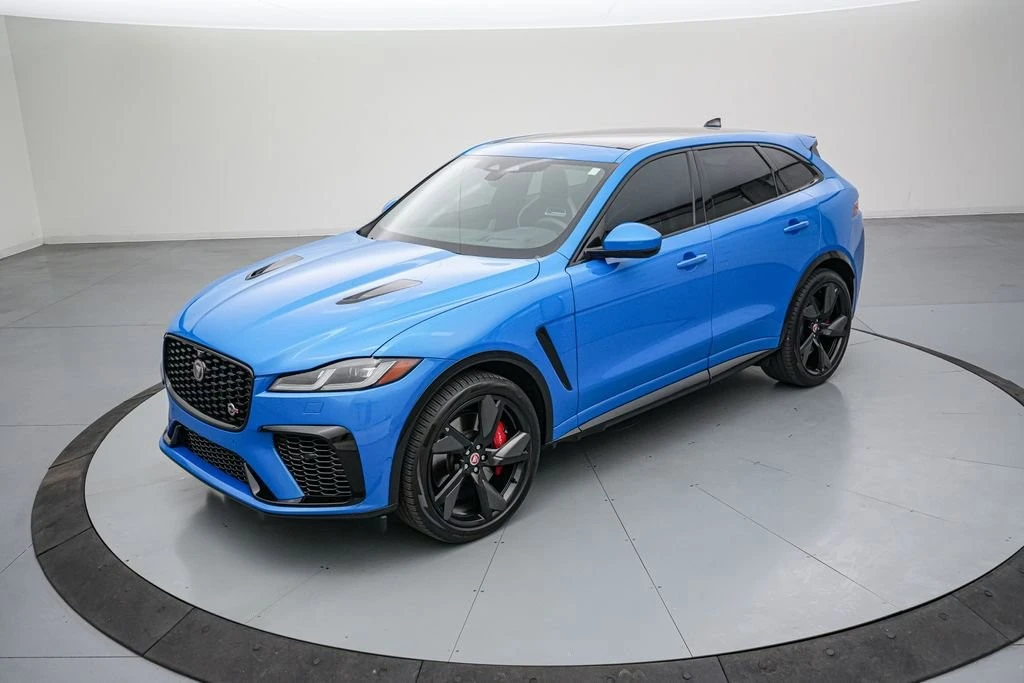 2023 Jaguar F-Pace SVR - Image 9 of 21