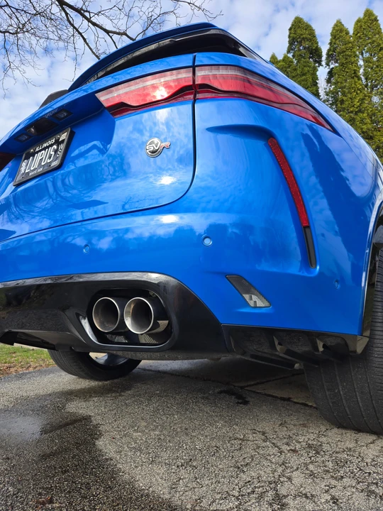 2023 Jaguar F-Pace SVR - Image 31 of 31