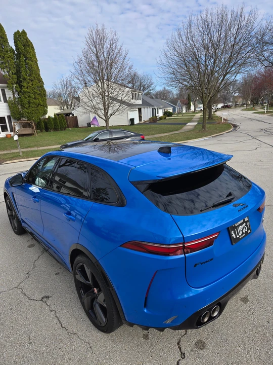 2023 Jaguar F-Pace SVR - Image 26 of 31