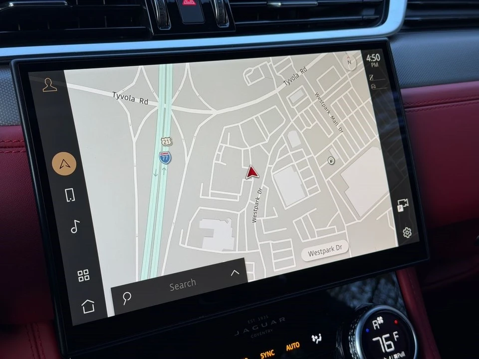 2023 Jaguar F-Pace SVR - Image 20 of 21