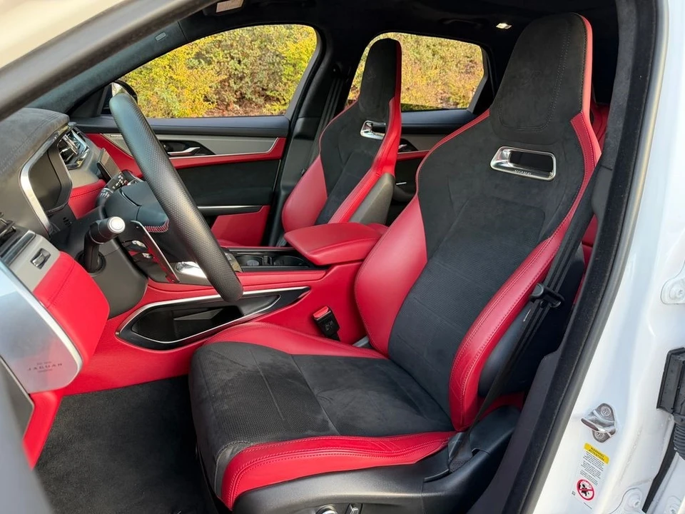 2023 Jaguar F-Pace SVR - Image 3 of 21